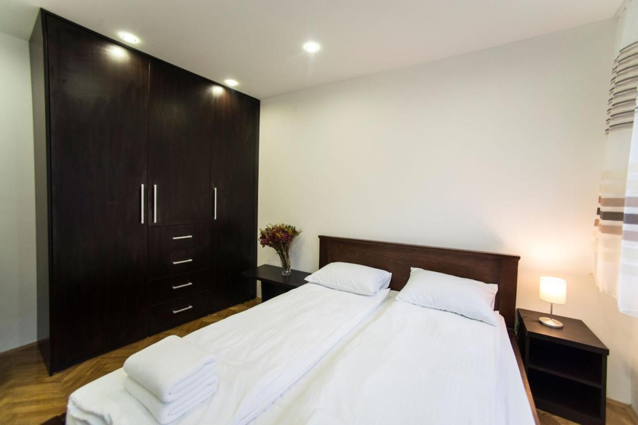 Apartament Free.Three Belgrad Zewnętrze zdjęcie