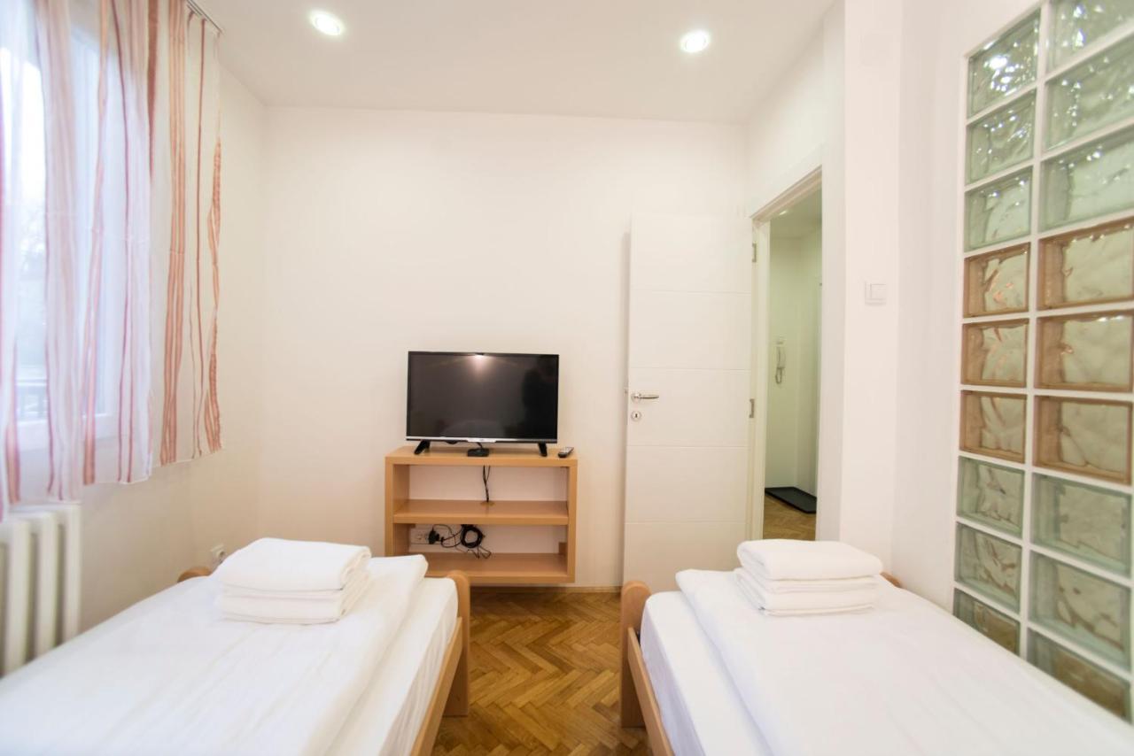 Apartament Free.Three Belgrad Zewnętrze zdjęcie